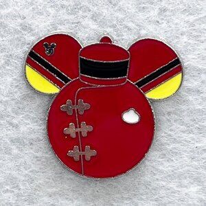 🔮‎ 5/$25 Disney Cast Costumes Great Movie Ride Pin